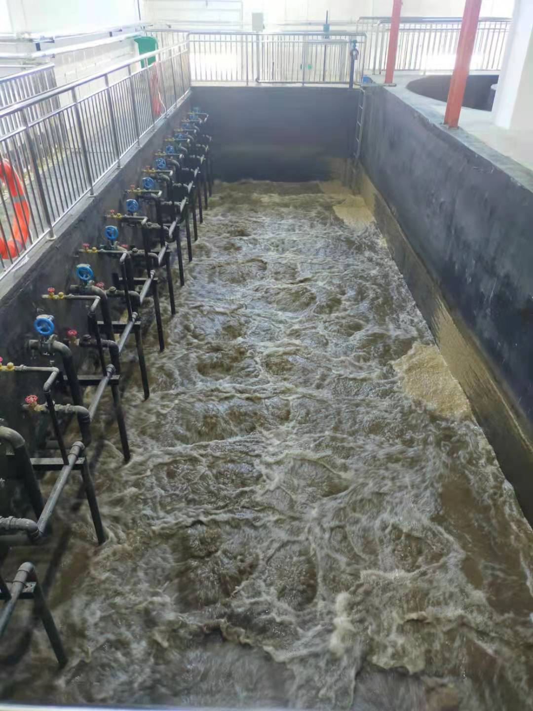 污水處理現(xiàn)場